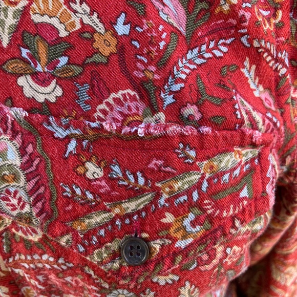 Red Paisley CHAPS ButtonUp - Picture 8 of 8